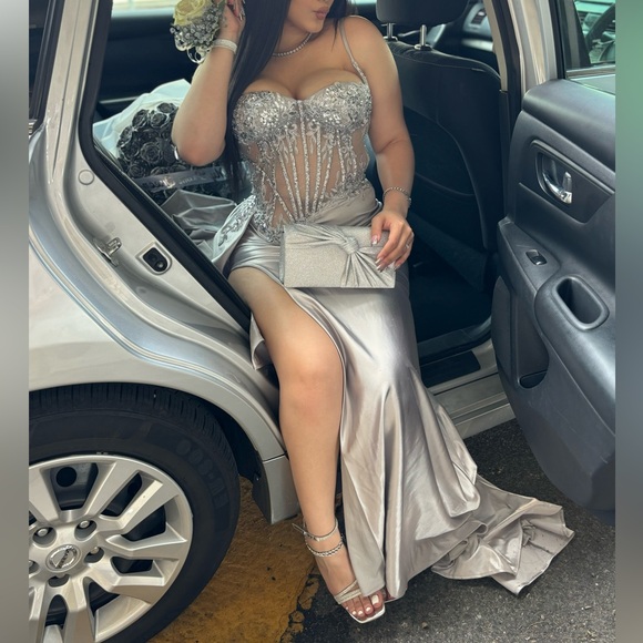 Algist Silver Prom Dress - Picture 4 of 4